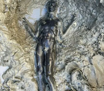statua