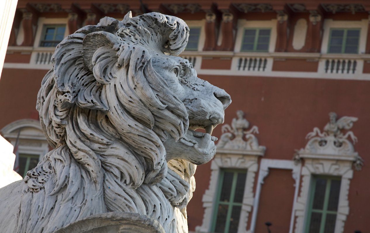 Piazza Aranci Massa