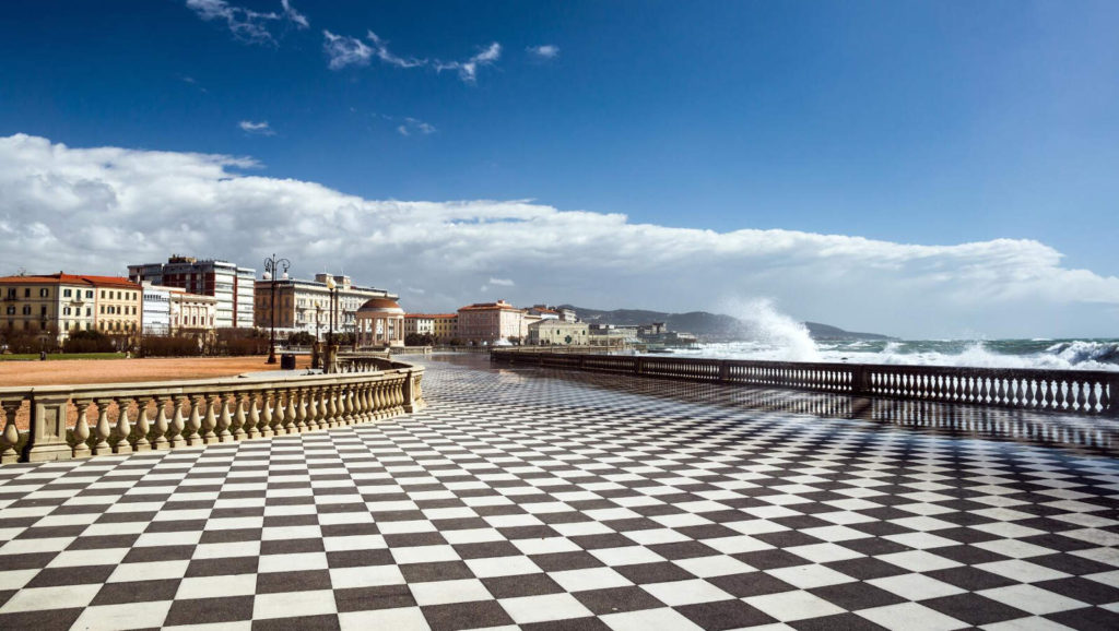 Livorno, Piazza Mascagni