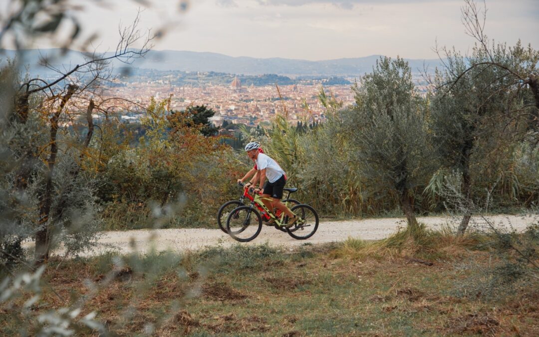 In bici tra cultura, natura e gusto: pedalando verso le città candidate a Capitale italiana della Cultura 2028