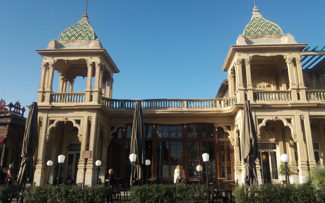 Due imperdibili mostre sulla Belle Époque invitano a conoscere la Toscana in stile Liberty.