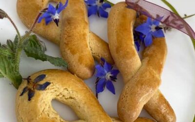 Tra sacro e profano: dolci Pasquali che parlano d’amore, la Sportella e il Ceremito dell’isola d’Elba