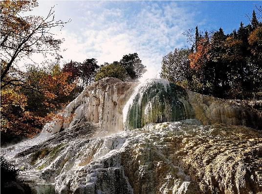 La cascata della Balena bianca