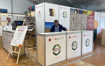 Slow Food Toscana e Vetrina Toscana insieme al Salone del Gusto per promuovere la proposta turistica agroalimentare, tutelando biodiversità e paesaggi